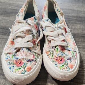 Blowfish Floral Canvas Lace-Up Sneakers - Cream with Pink & Green Accents